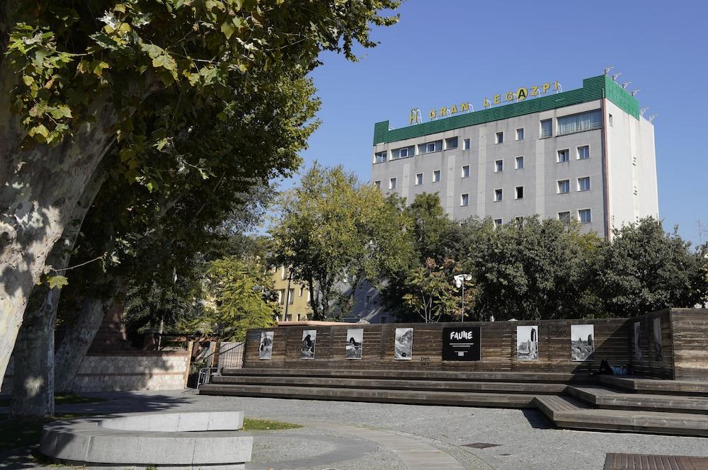 Hotel Gran Legazpi Madrid Exterior photo